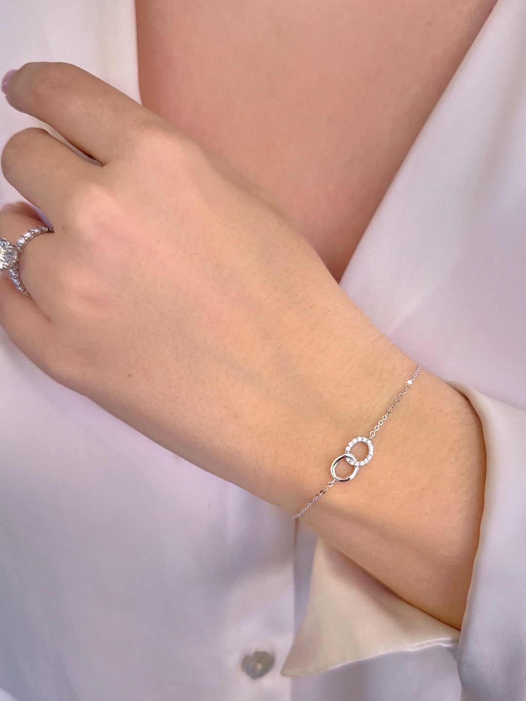 Twin Circle Infinity Bracelet