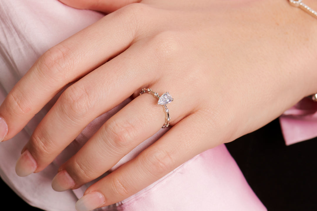 Willow Pear-Shape Engagement Ring