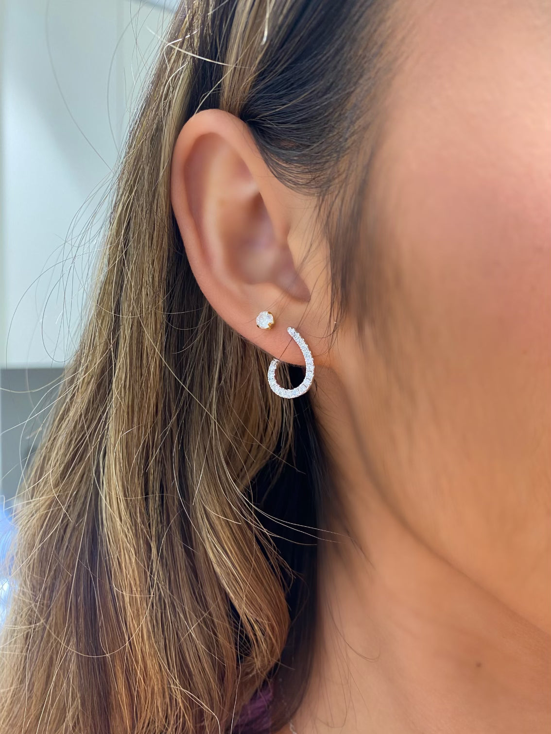 Diamond shaped hoop top earrings