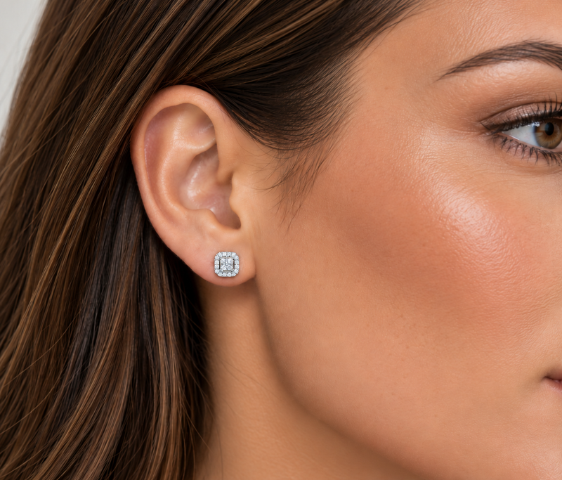 Cluster Halo Diamond Studs
