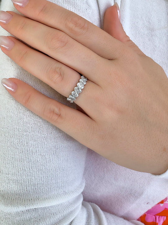 Oval Shape Diamond Ring