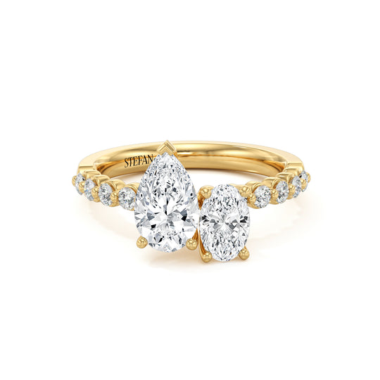 Toi Et Moi Pear & Oval Cut Diamond Engagement Ring