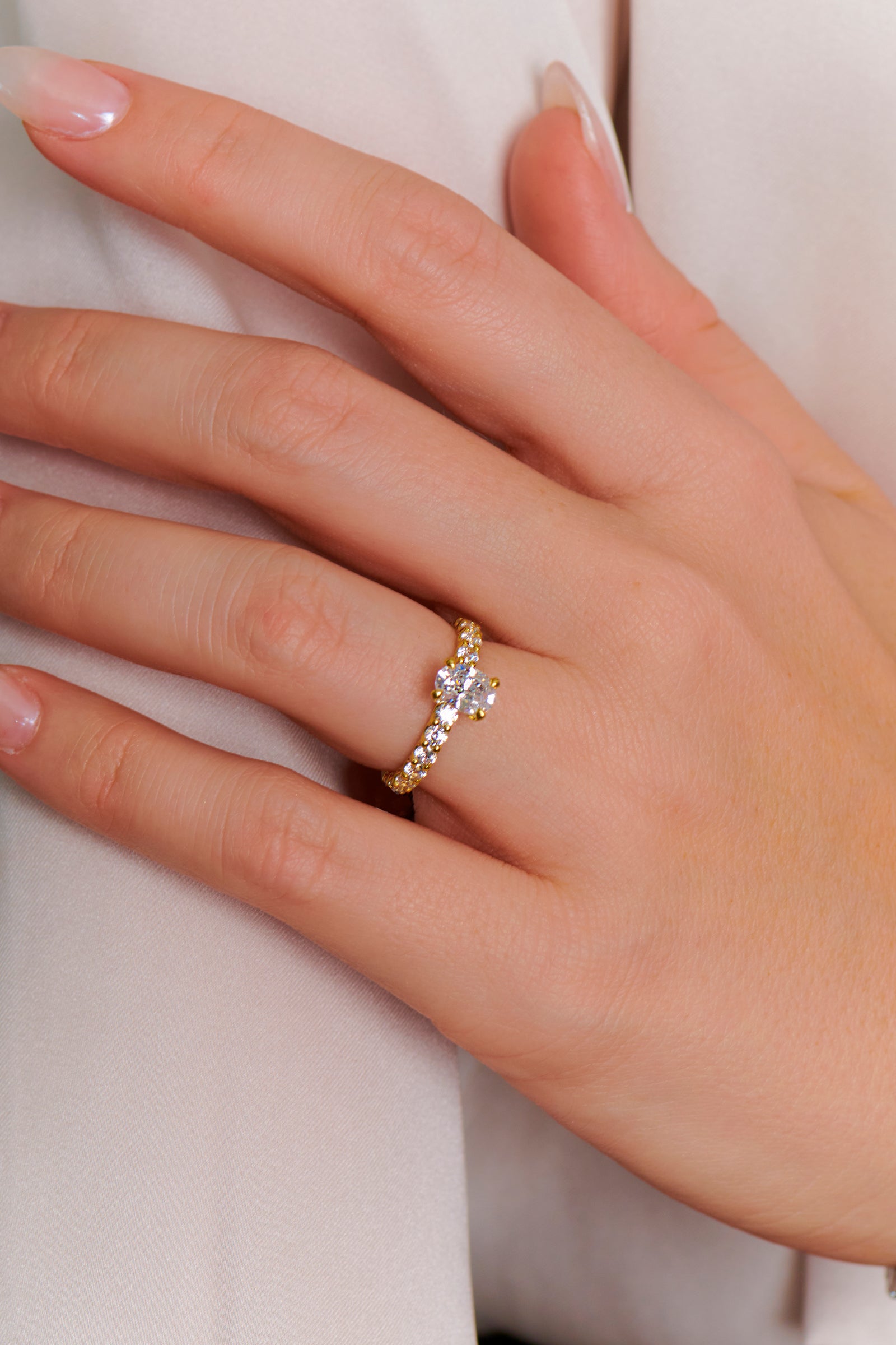 Alyce Oval Cut Engagement Ring