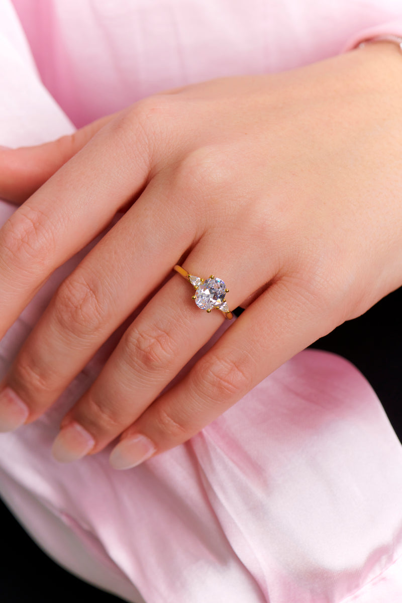 Emelia Oval Cut Engagement Ring