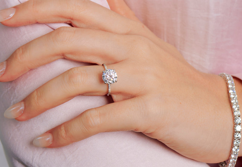 Skylah Round Brilliant Engagement Ring