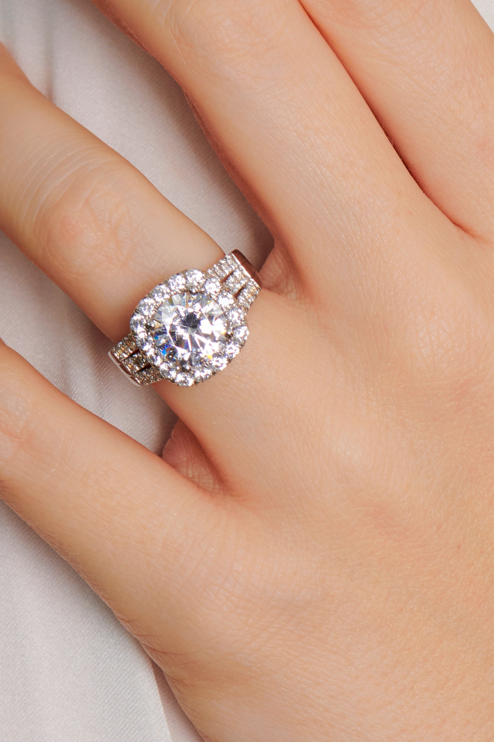 Yasmin Round Brilliant Engagement Ring