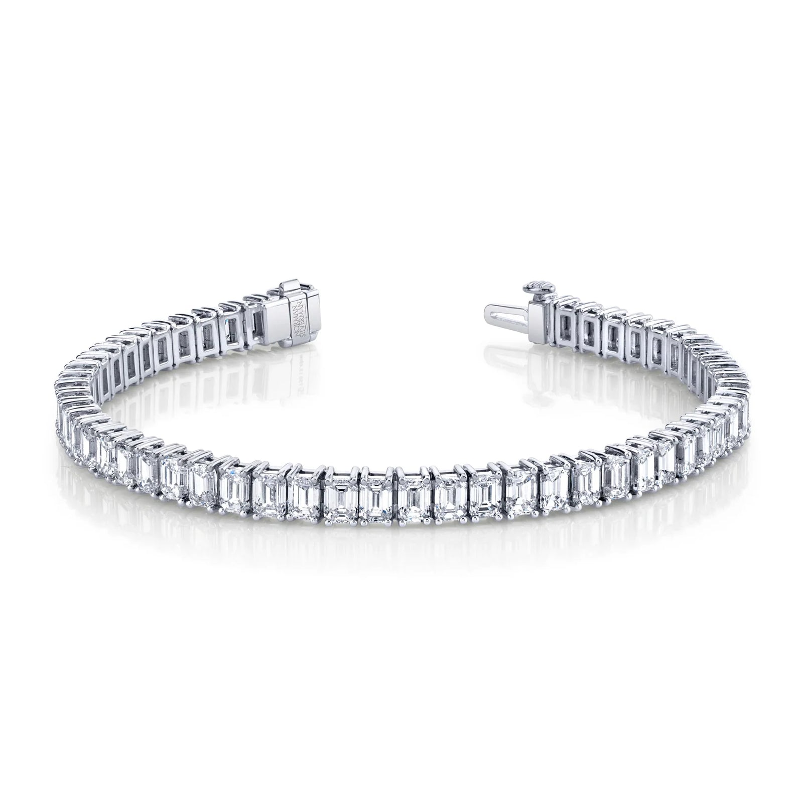 15.00 Carat Emerald Cut Diamond Straight Line Tennis Bracelet