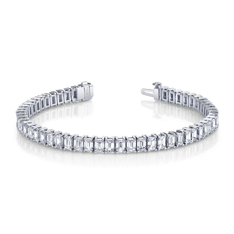 15.00 Carat Emerald Cut Diamond Straight Line Tennis Bracelet