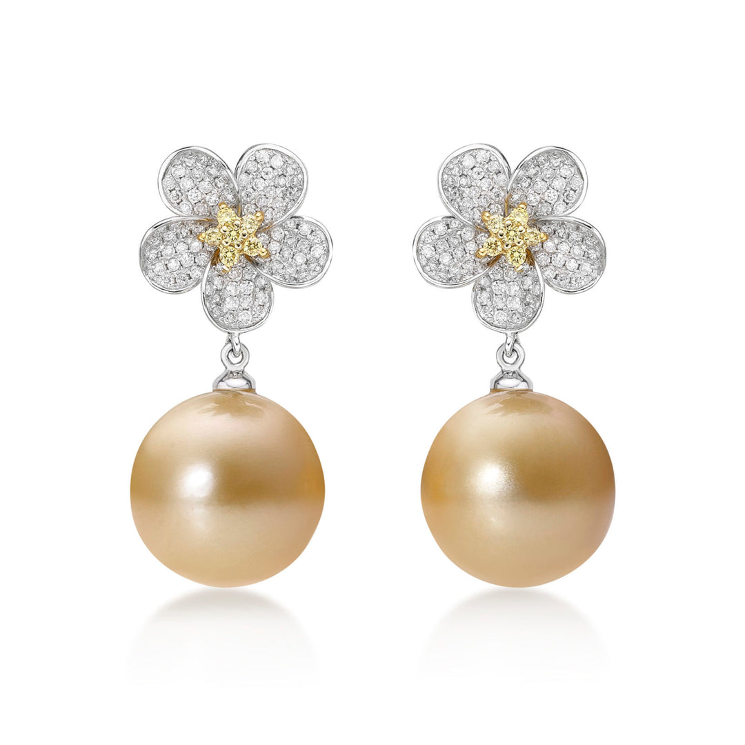 Pearl Earrings Flower Design