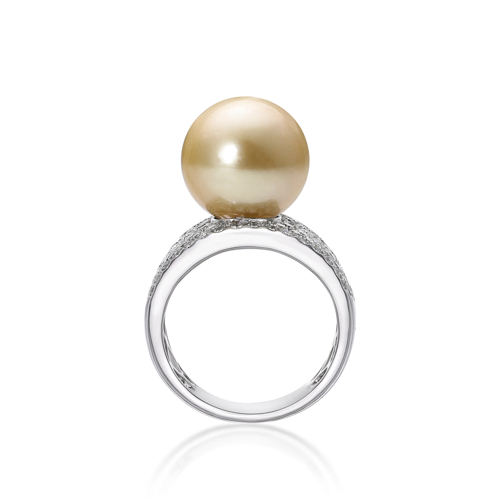 Golden Pearl & Diamond Ring