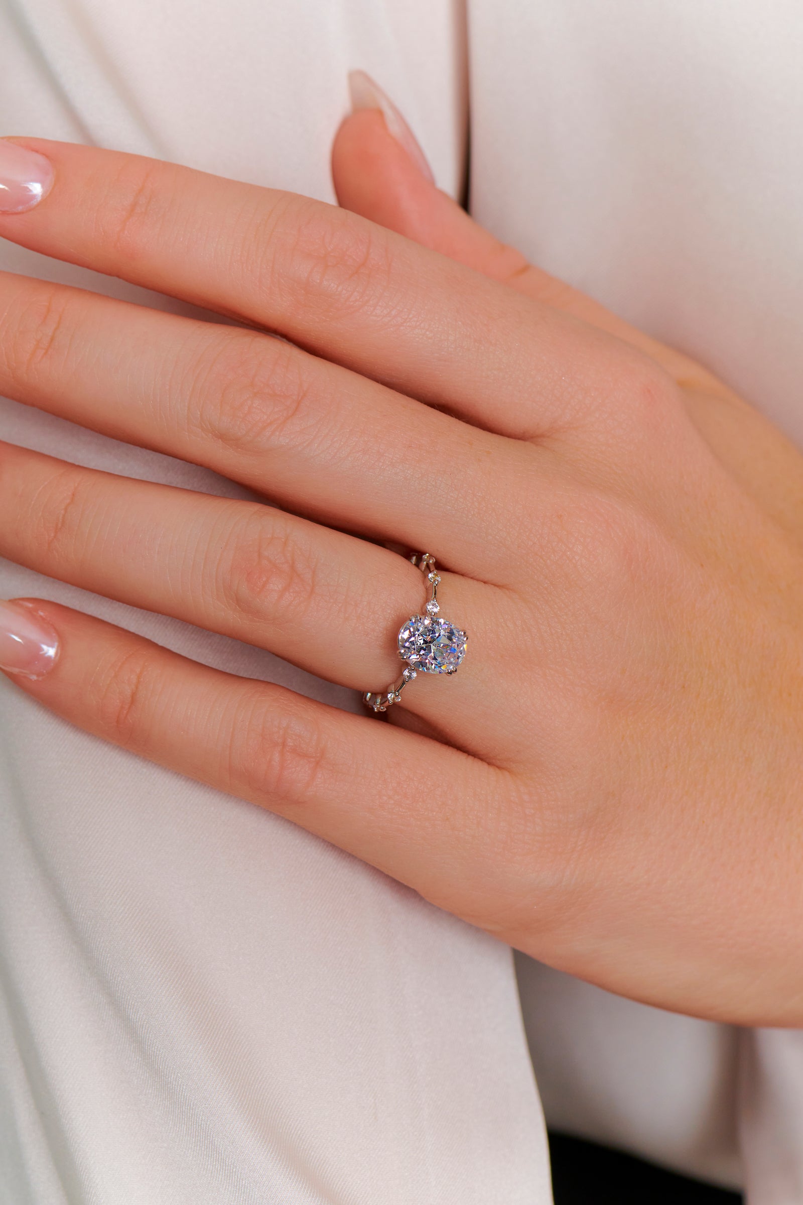 Evelyn Oval Cut Engagement Ring